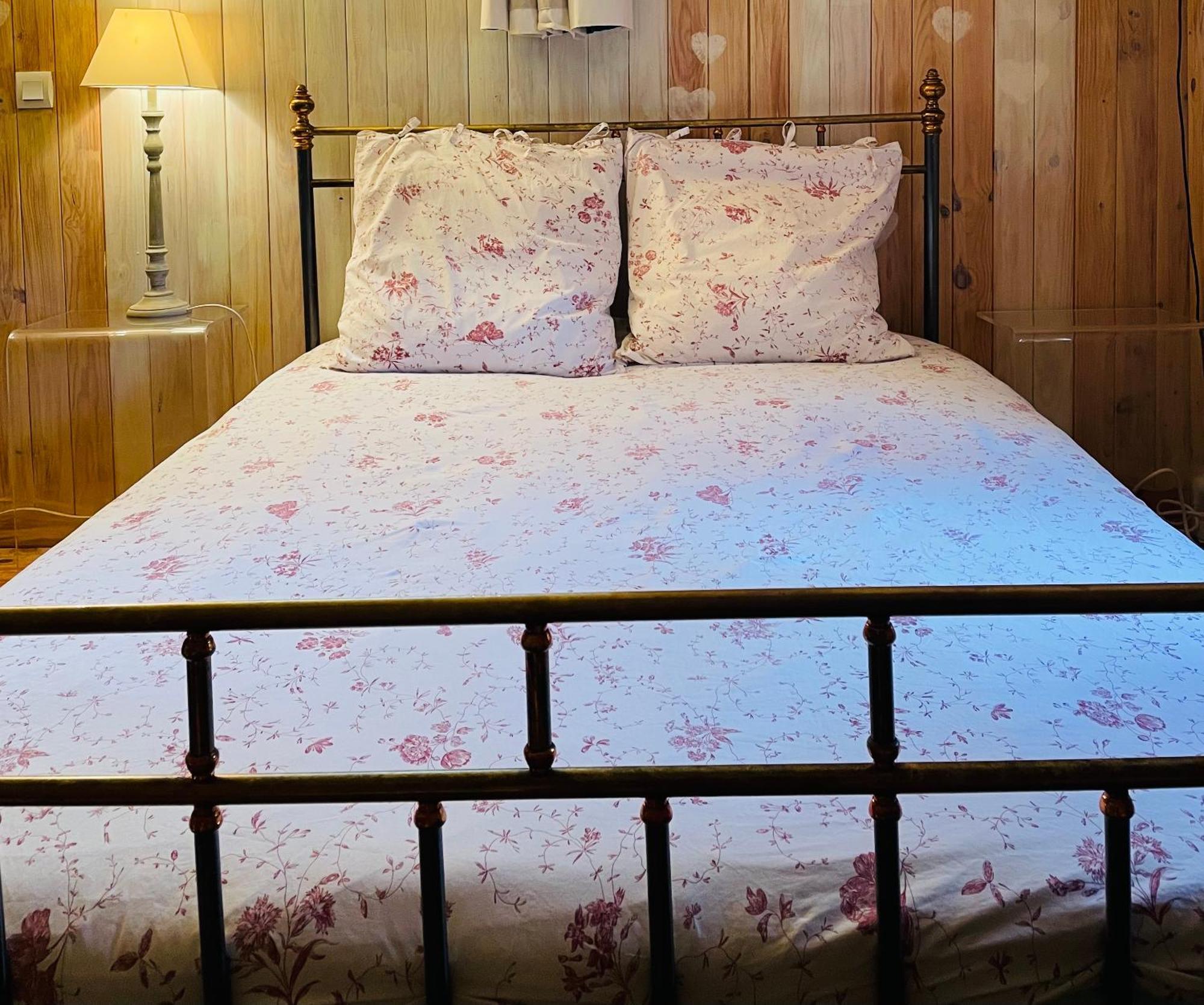 Domaine St Georges Villa Mosset Стая снимка